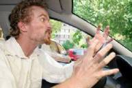 Названы пять самых раздражающих факторов для водителей на дороге