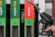 На украинских азс цены на бензин не снизили