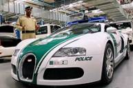 Полиция дубая продемонстрировала свой автопарк, пополненный bugatti veyron