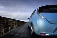 Nissan построит на базе электрокара leaf спортивный автомобиль