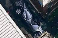 Австралийка чудом выжила после падения на автомобиле с шестого этажа парковки