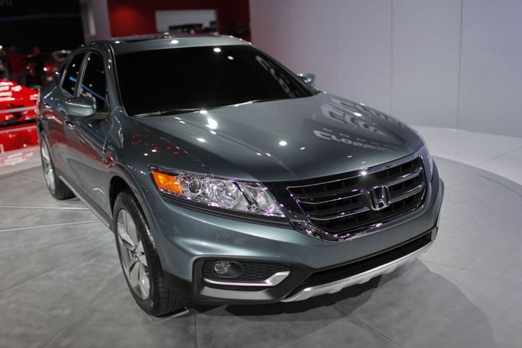 Обновленный Honda Crosstour показали в Нью-Йорке