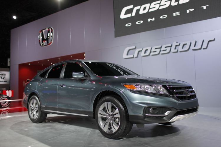 Обновленный Honda Crosstour показали в Нью-Йорке