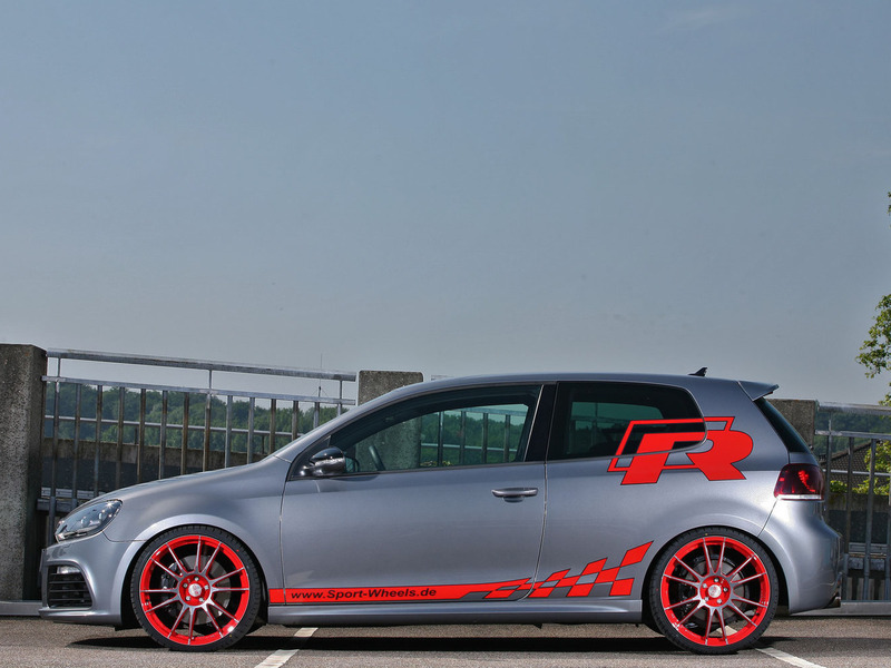 Golf R