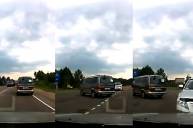 Водитель микроавтобуса спровоцировал лобовое столкновение (видео) 169  Россия: водитель микроавтобуса спровоцировал лобовое столкновение