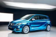 Mercedes: электрический b-класс будет популярней bmw i3