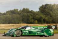 Лорд Дрейсон установил два рекорда среди электрокаров за один день