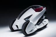 Honda создала гибрид мотоцикла и автомобиля