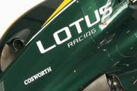 Команда формулы-1 lotus расторгла контракт с поставщиком моторов