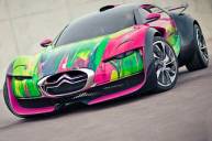 Французская художница разукрасила спортивный электромобиль citroen